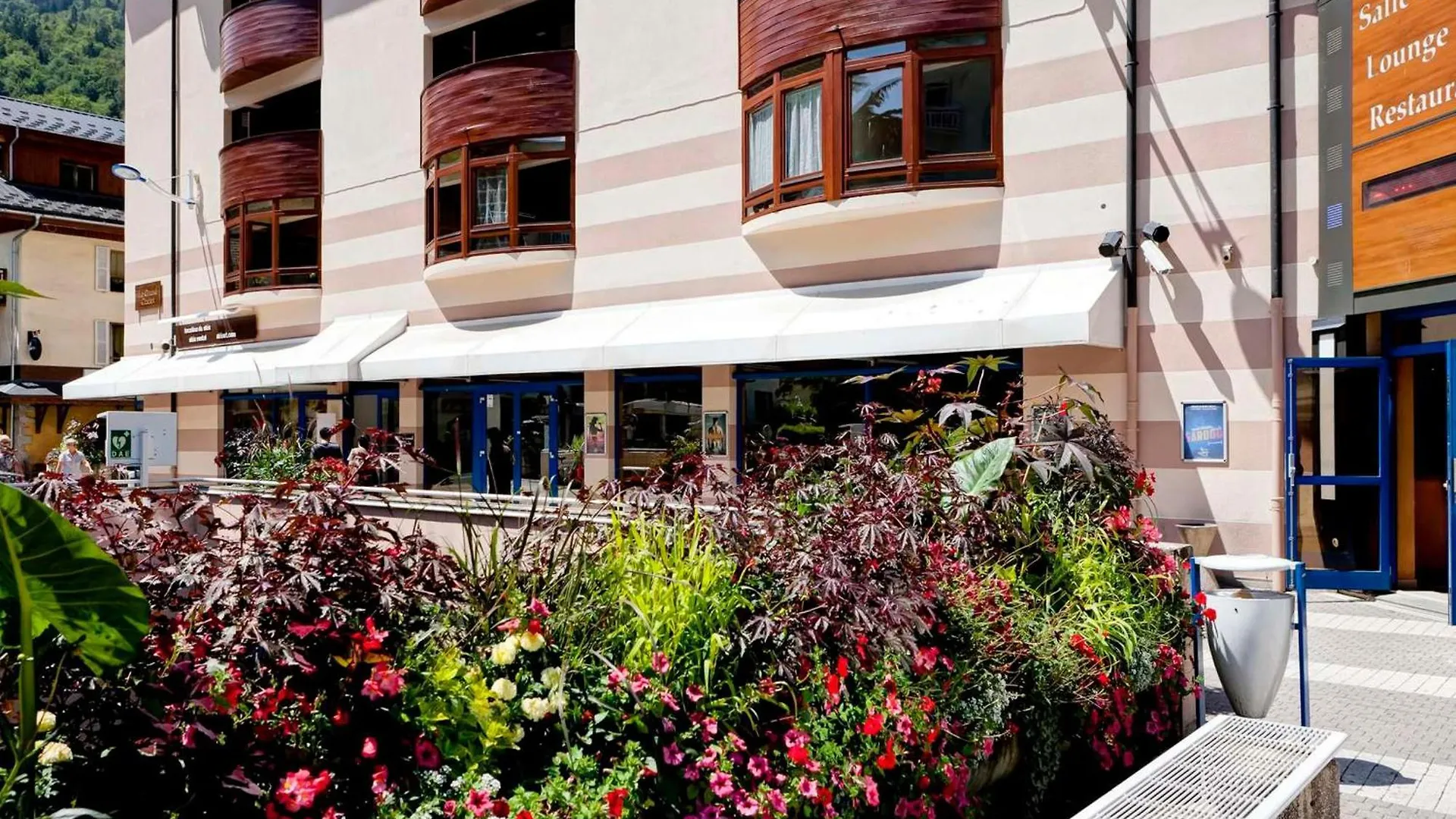 Studio Cosy Avec Balcon, Parking Et Wifi Au Coeur De Brides-Les-Bains - Fr-1-512-136