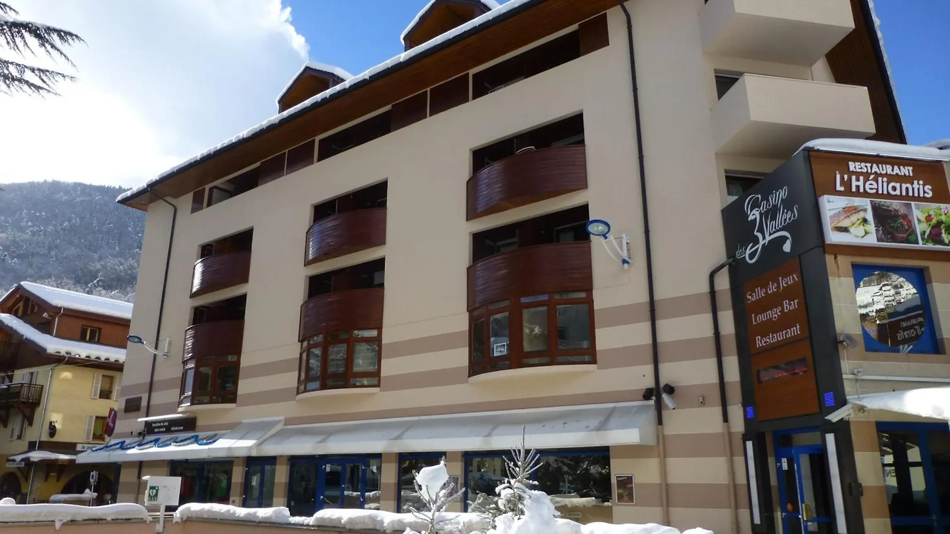 Apartment Studio Cosy Avec Balcon, Parking Et Wifi Au Coeur De Brides-Les-Bains - Fr-1-512-136